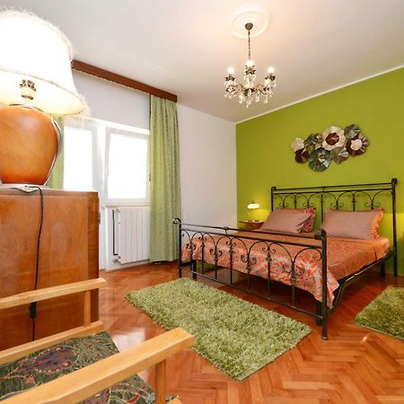 Apartments Nela Пореч Экстерьер фото