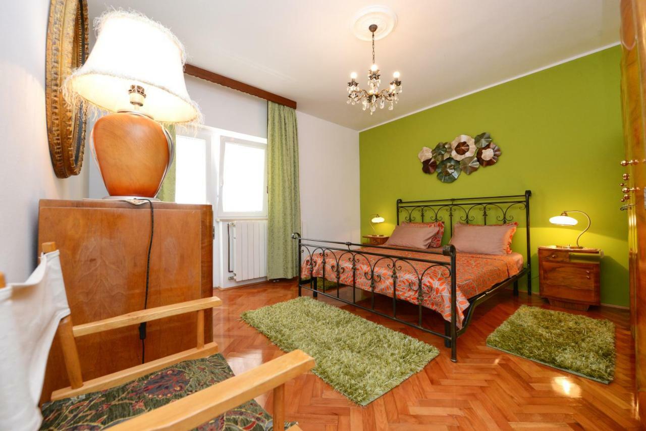 Apartments Nela Пореч Экстерьер фото
