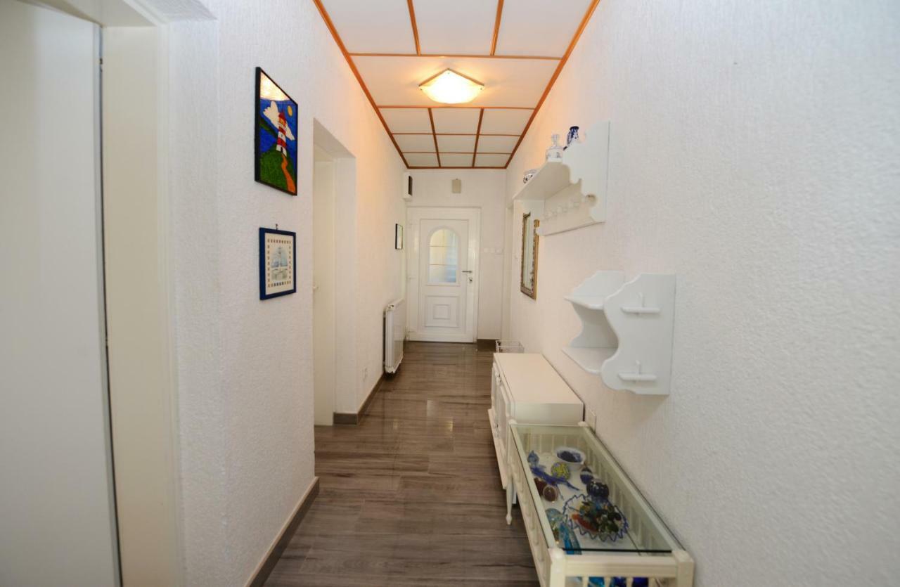 Apartments Nela Пореч Экстерьер фото