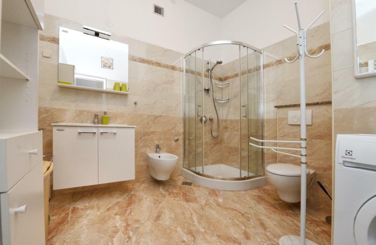 Apartments Nela Пореч Экстерьер фото