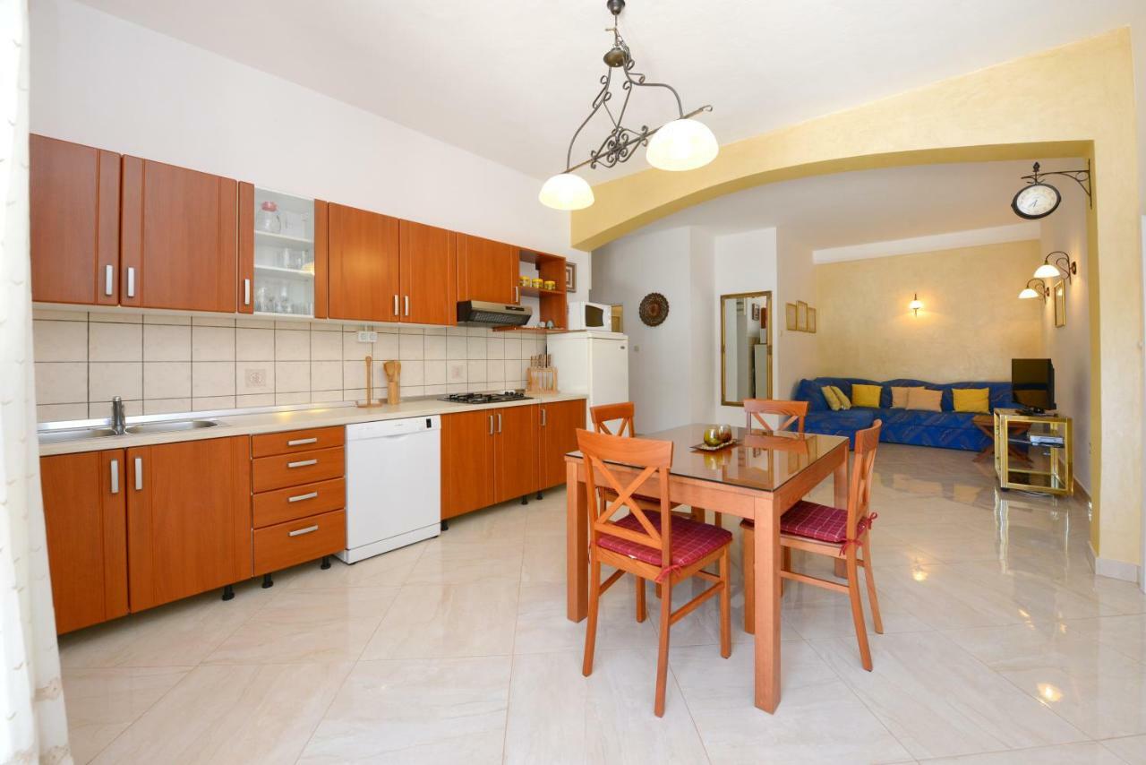 Apartments Nela Пореч Экстерьер фото